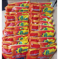 Nữa thùng xúc xích golden 3 vissan 10 gói