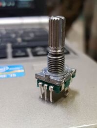 Núm vặn Encoder EC11 trục tròn 20mm