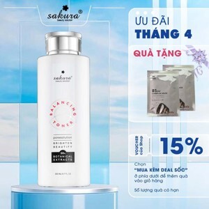 Nước cân bằng da Sakura Balancing Toner 200ml