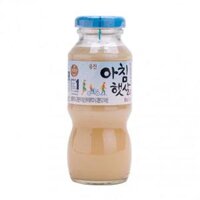Nước gạo rang Woongjin (Chai 180ml)