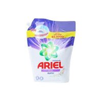 Nước giặt Ariel túi 3.1 lít