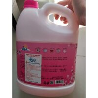 Nước giặt Kao Nhật Bản