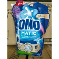 Nước giặt Omo  chuyên gia cửa trước giữ màu 4.1kg