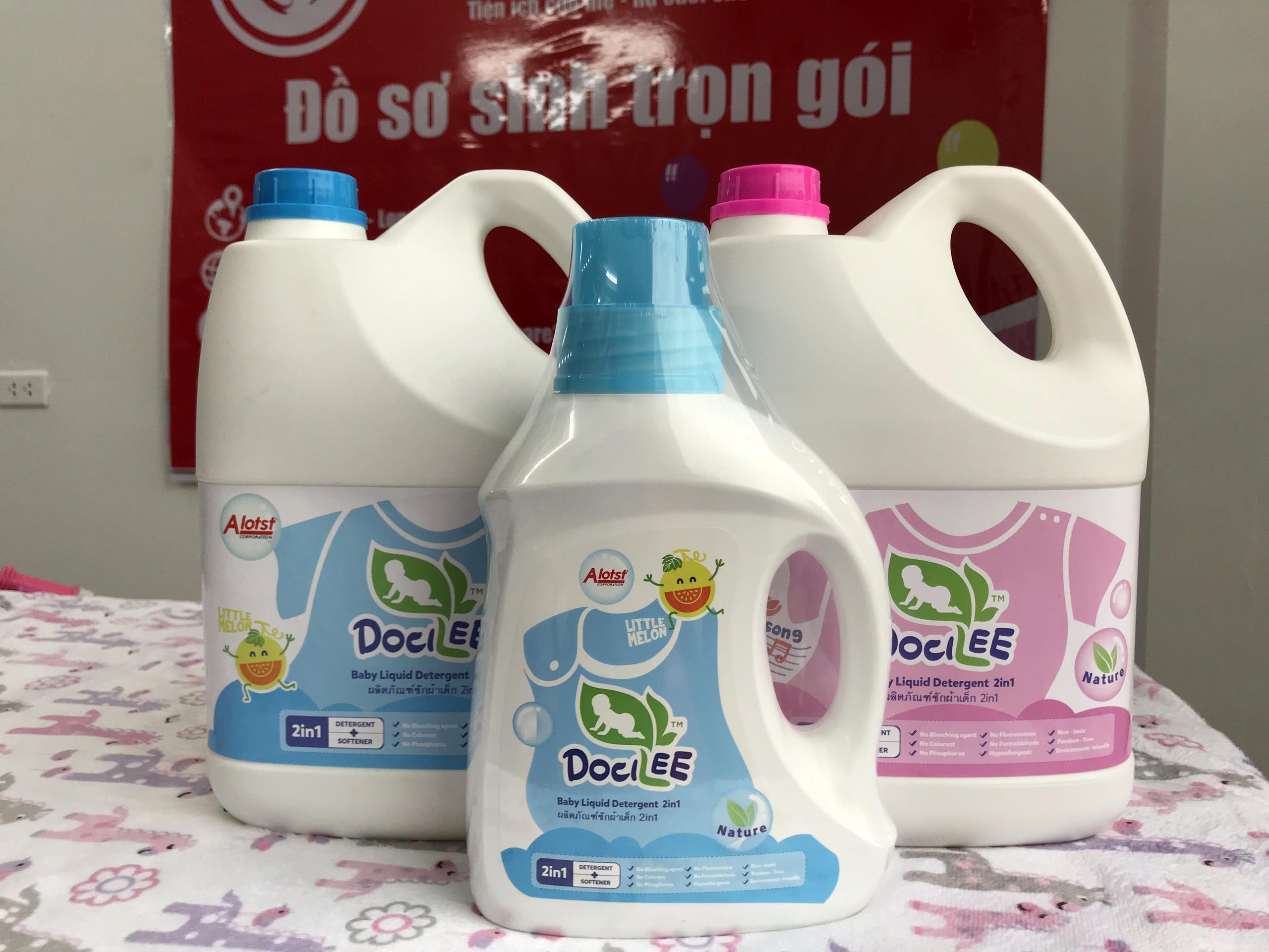 Nước giặt xả quần áo docilee little melon 1000ml