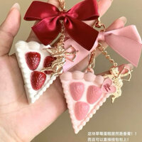 Nước hoa dạng sáp Flower Knows Strawberry Cupid