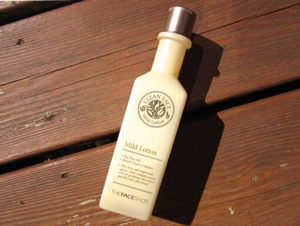 Nước hoa hồng Clean Face Mild Toner