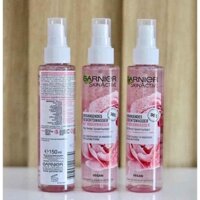 nước hoa hồng Garnier dạng xịt