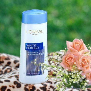Nước hoa hồng làm sáng da L'OREALWhite Perfect 200