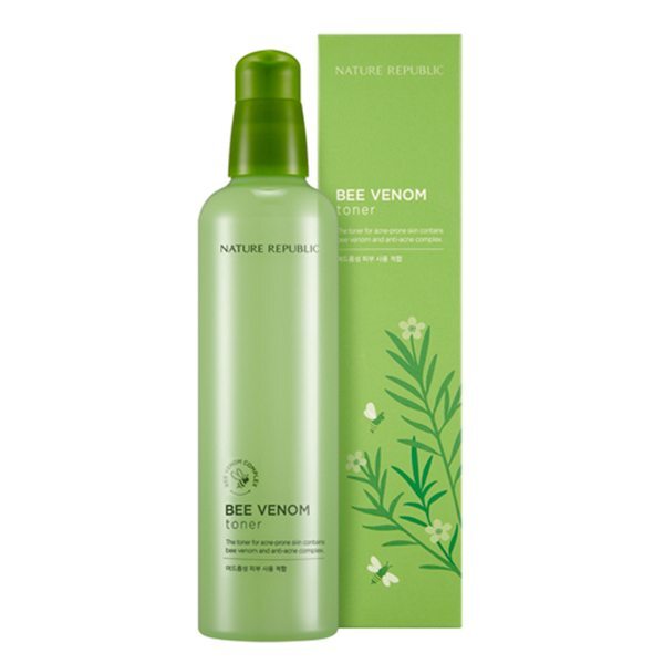 Nước hoa hồng Nature Republic Bee Venom Toner 150ml