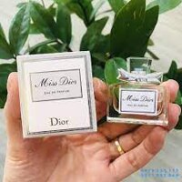 nuoc hoa miss dior eau de farfum