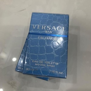 Nước hoa nam Versace Man Eau Fraiche 30ml