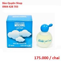 Nước hoa nữ mini Moschino Light Clouds Eau De Toilette 4.9mL