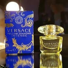 Nước hoa nữ Versace Yellow Diamond Intense 5ml
