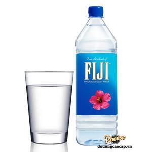 Nước khoáng thiên nhiên Fiji – Chai 1.5 lít, Thùng 12 chai