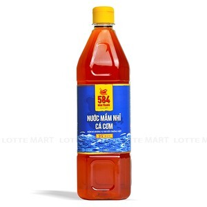 Nước mắm nhĩ cá cơm 584 Nha Trang 25 độ đạm chai 1 lít