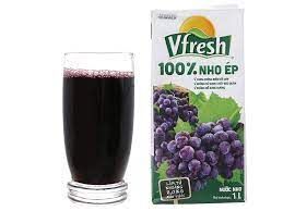 Nước nho ép Vfresh Vinamilk hộp 1L