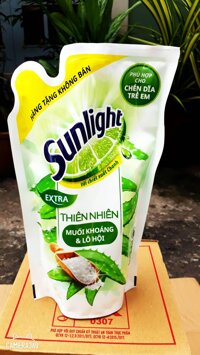 Nước rửa chén Sunlight túi 550ml