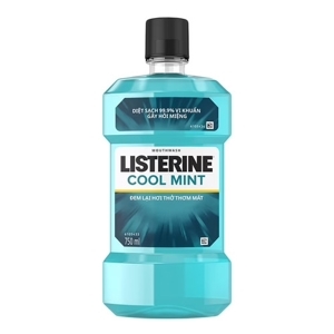 Nước súc miệng hương bạc hà Listerine Cool Mint 750ml