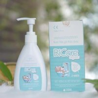 Nước Tắm Gội Thảo Dược BiCare Organic 150ml Trị Viêm Da, Rôm Sảy Trẻ Sơ Sinh