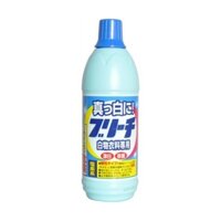 Nước tẩy quần áo 600ml Rocket của Nhật