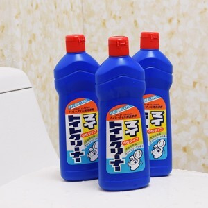 Nước tẩy rửa nhà vệ sinh không mùi Rocket Soap chai 500ml