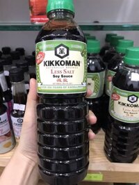 Nước tương ít muối 43 % Kikkoman 600ml