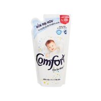 Nước xả cho bé Comfort cho da nhạy cảm hương phấn túi 800ml