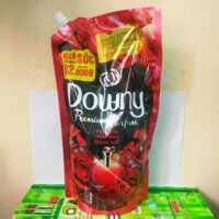 Nước xả vải Downy 2.4 lít