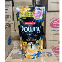 nước xả vải downy cuốn hút vàng 1,35l