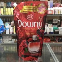 Nước xả vải Downy Đậm đặc Nước hoa đam mê 1.35L-1,5L