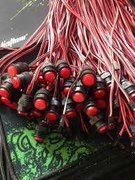 Nút nguồn có đèn led