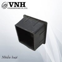 Nút nhựa chân bàn Vinahardware, chụp trong, màu đen - NNBT2525 - 25x25mm