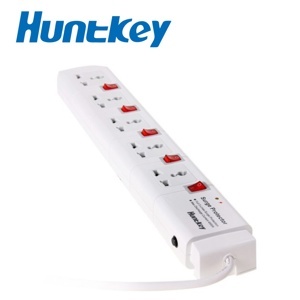 Ổ cắm đa năng Huntkey SZN-507 3m chống sét 4 ổ / 2 USB