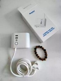 Ổ cắm điện huntkey 5 in 1 SZF207