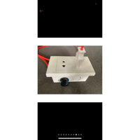 ổ cắm điều tốc 2 .điều chỉnh điện áp đầu vào