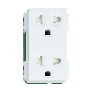 Ổ cắm đơn Panasonic WEV1582 - 3 chấu
