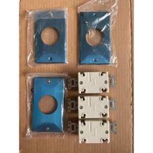 Ổ cắm Panasonic WF2420WK