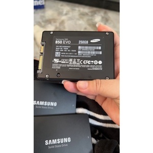 Ổ Cứng SSD Samsung 860 evo 250gb 2.5-inch sata iii MZ-76E250BW