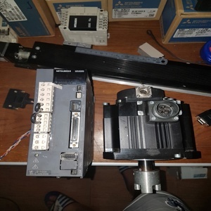 Ổ đĩa Mitsubishi MR-J3-100A