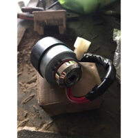 Ổ khoá + chìa khoá máy gặt lúa Kubota