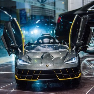 Ô tô điện cho bé bản quyền Lamborghini 6726.R