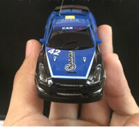 Ô tô mini điều khiển từ xa đựng trong lon coca