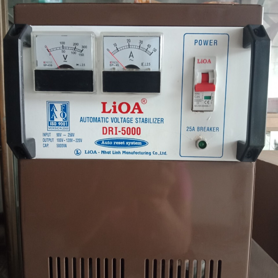 Ổn áp Lioa DRI5000 (DRI-5000) - 5 KVA