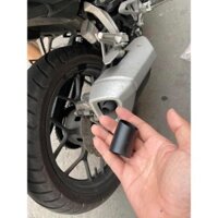 Ống dẫn hơi pô Winner X xuống.