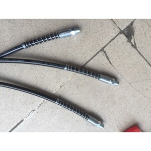 Ống dây bơm mỡ mềm Toptul JJAC1212