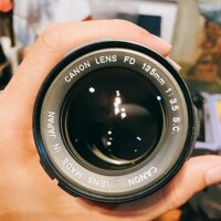 Ống kính Canon Lens FD 135mm F3.5 S.C