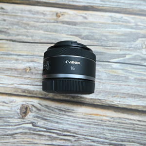 Ống kính Canon RF 16mm f/2.8 STM
