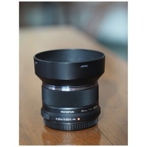 Ống kính Olympus M.Zuiko Digital ED 25mm F1.8