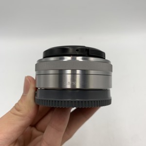 Ống kính Sony 16mm SEL16F28