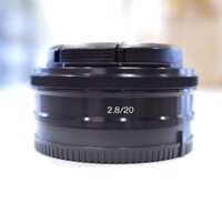 Ống kính Sony E 20mm f/2.8 cũ